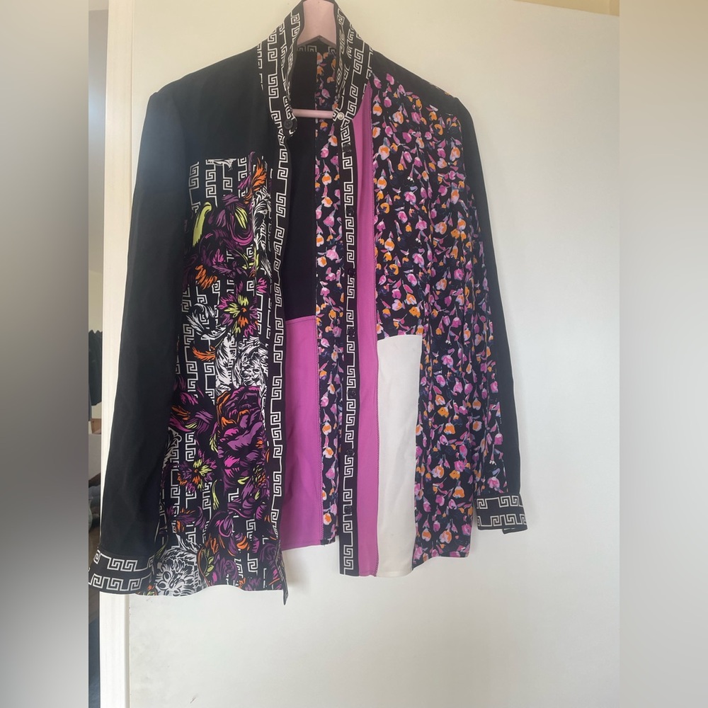 Versace Black And White Geometric Patterned Blouse - image 1